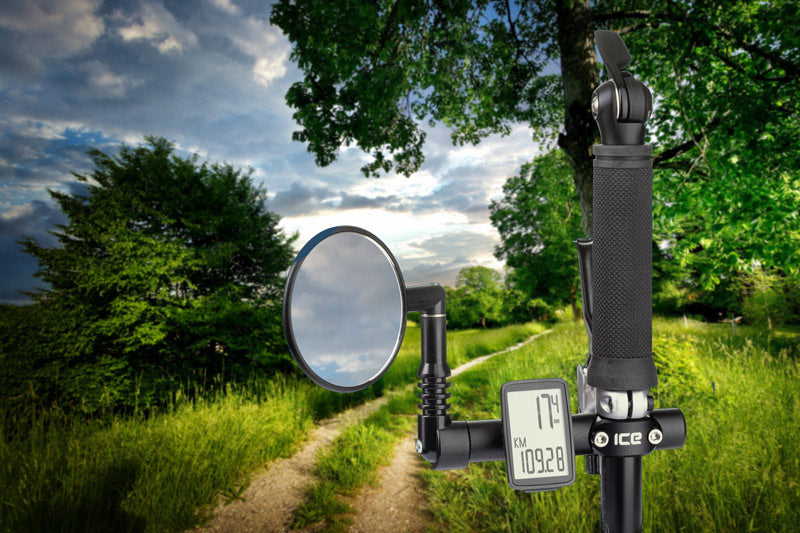 Zubehörhalter Displayhalter von ICE, montiert am Liegedreirad Lenker inklusive Spiegel und Display