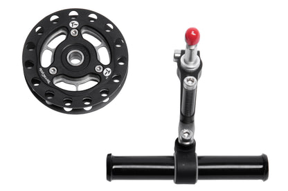 Kettenleitrollen Set für Optima Baron ELITE klein bestehend aus Antriebsrolle mit Titanritzel und keramischem Kugellager, klemmbarer Befestigungsarm, Kettenführung und schwebendes Kettenführungsrohr. Aufsicht von oben.