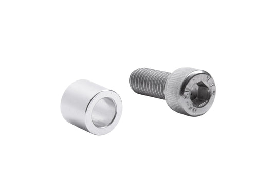 Schraube M8 x 20 mm inklusive passgenauer 12 mm Distanzscheibe für ICE Hinterrad Elastomer, Ansicht diagonal.